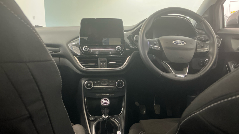 Ford Puma 1.0 EcoBoost Hybrid mHEV Titanium 5dr Petrol Hatchback